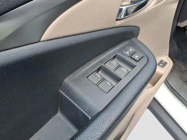 2017 Honda Pilot - $16,475