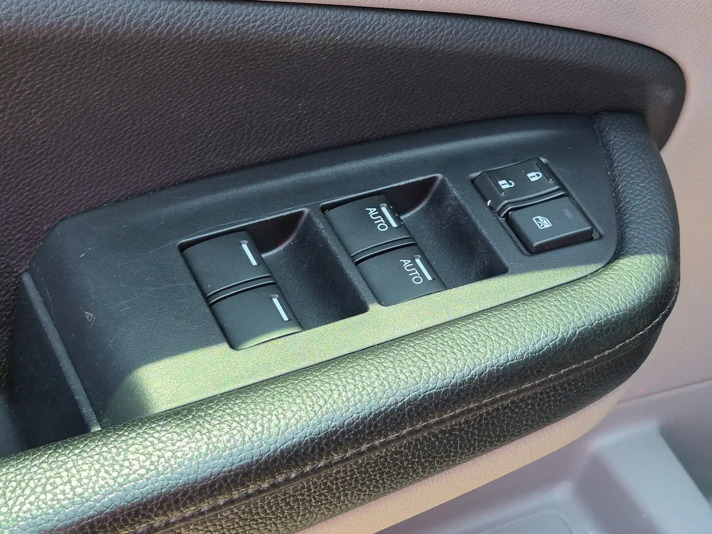 2020 Honda Pilot - $19,697
