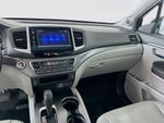 2016 Pilot Thumbnail 20
