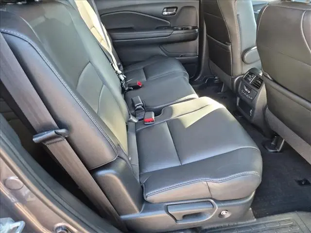 2021 Honda Pilot - $25,445