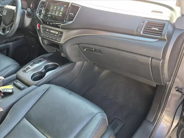 2021 Honda Pilot - $25,445