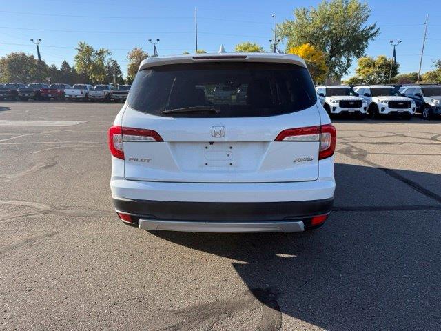 2021 Honda Pilot - $21,000