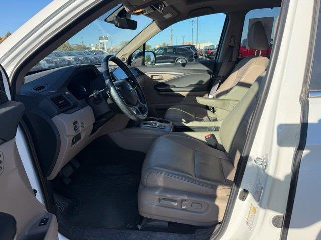 2021 Honda Pilot - $21,000