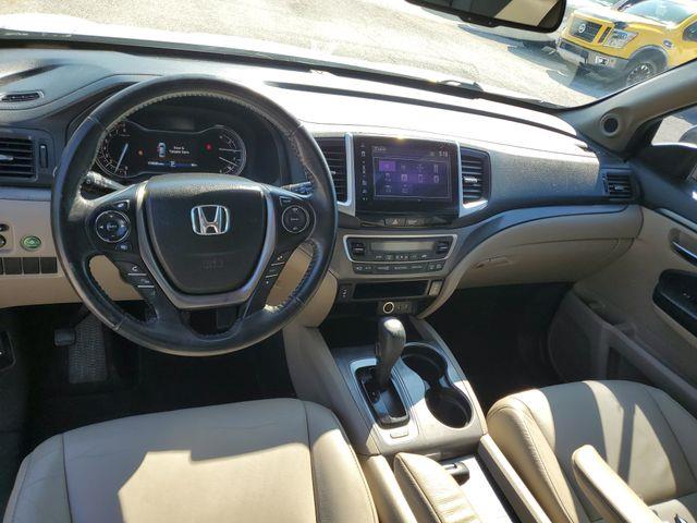 2017 Honda Pilot - $10,811