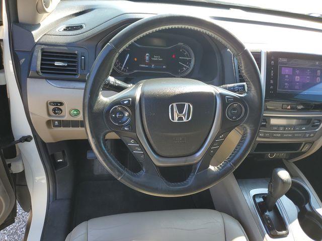 2017 Honda Pilot - $10,811