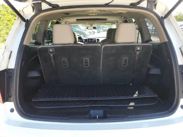 2017 Honda Pilot - $9,987