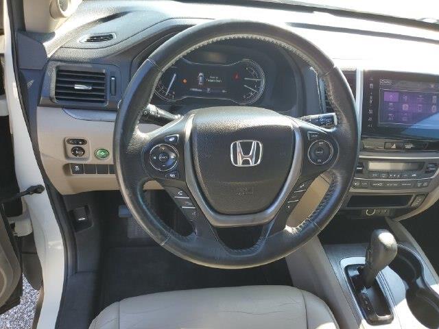 2017 Honda Pilot - $9,987