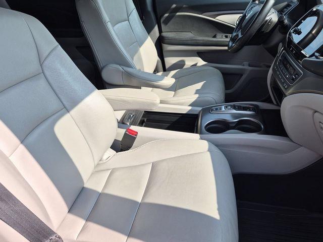 2022 Honda Pilot - $26,300