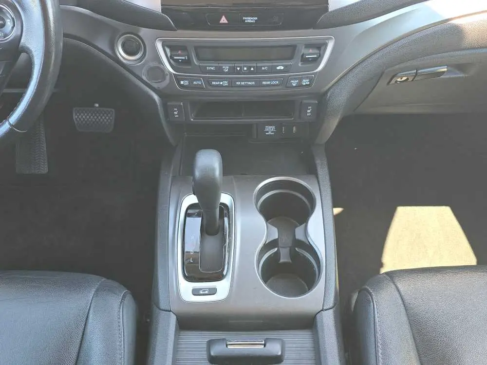 2018 Honda Pilot - $21,750
