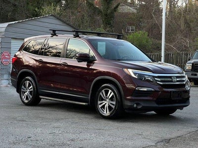 Photo of a 2016 Honda Pilot AWD EX-L 4DR SUV W/Honda Sensing for sale