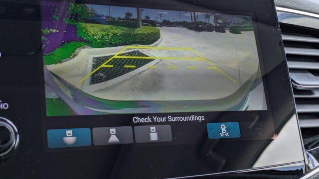 2019 Honda Pilot Touring w/Rear Captain's Chairs
