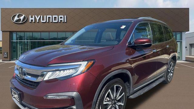 Preowned 2019 Honda Pilot Touring w/Rear Captain's Chairs for Sale