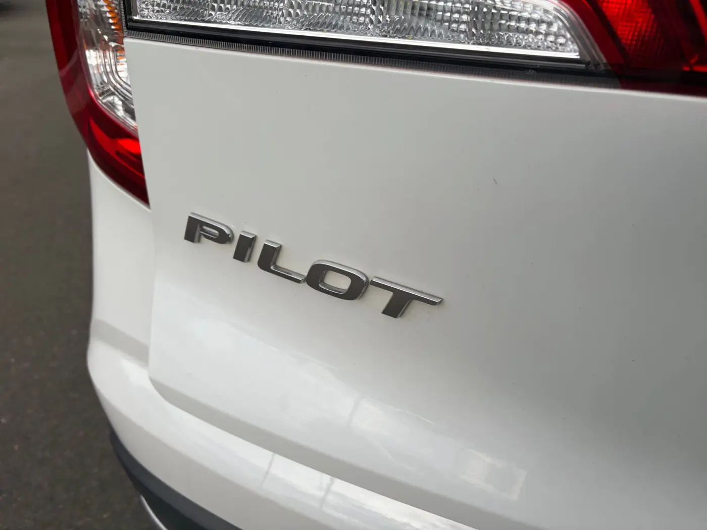 2021 Honda Pilot - $22,700