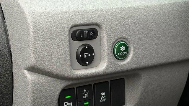 2019 Honda Pilot Touring w/Rear Captain's Chairs