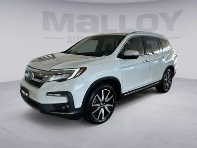 2021 Honda Pilot AWD Touring 4DR SUV W/REAR Captain's Chairs