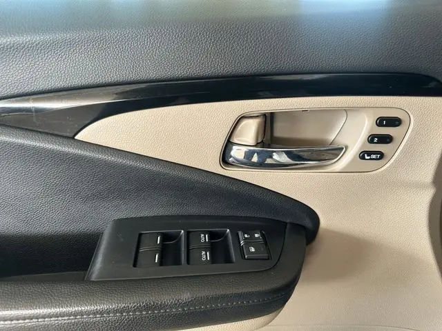 2021 Honda Pilot - $23,600