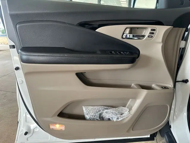 2021 Honda Pilot - $23,600