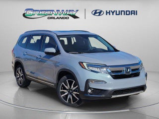 2022 Honda Pilot with Gray Exterior