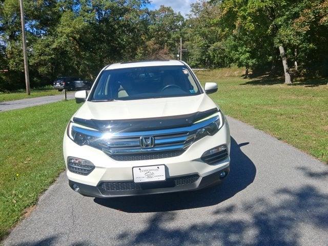 2016 Honda Pilot - $19,995