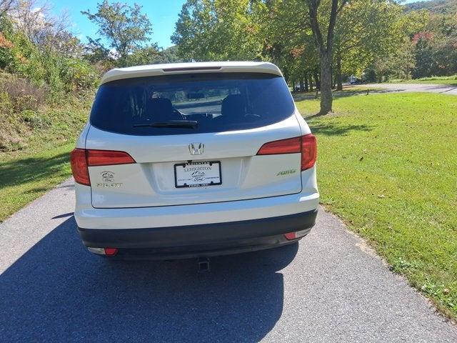 2016 Honda Pilot - $19,995