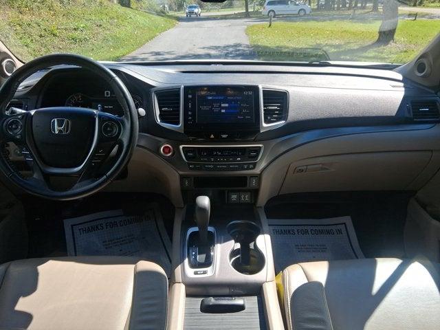 2016 Honda Pilot - $19,995