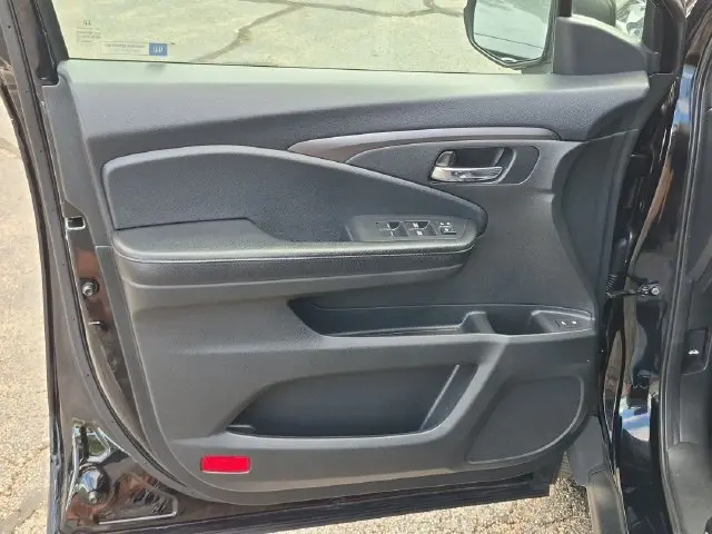 2017 Honda Pilot - $16,999
