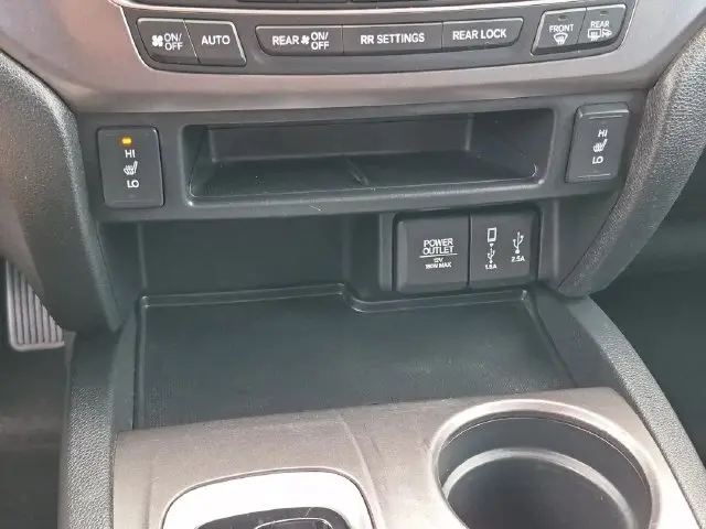 2017 Honda Pilot - $16,999