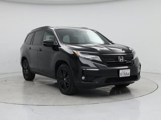 2021 Honda Pilot with Crystal Black Pearl Exterior