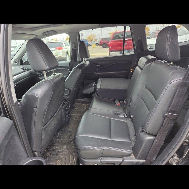 2016 Honda Pilot - $17,349