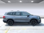 2016 Pilot Thumbnail 6