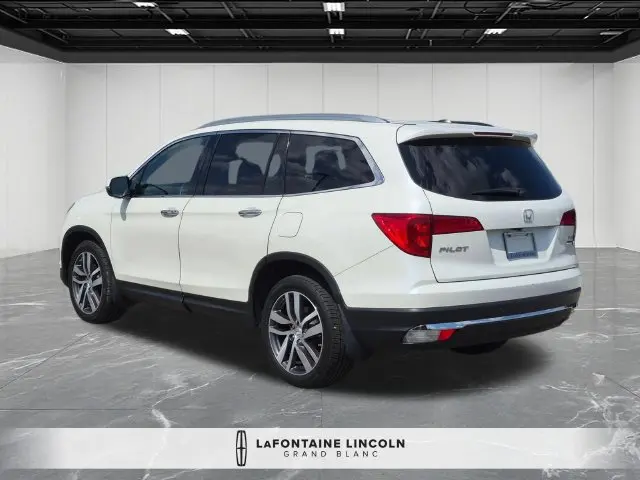 2016 Honda Pilot - $14,000