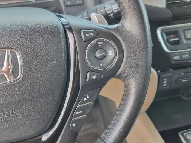 2016 Honda Pilot - $14,000