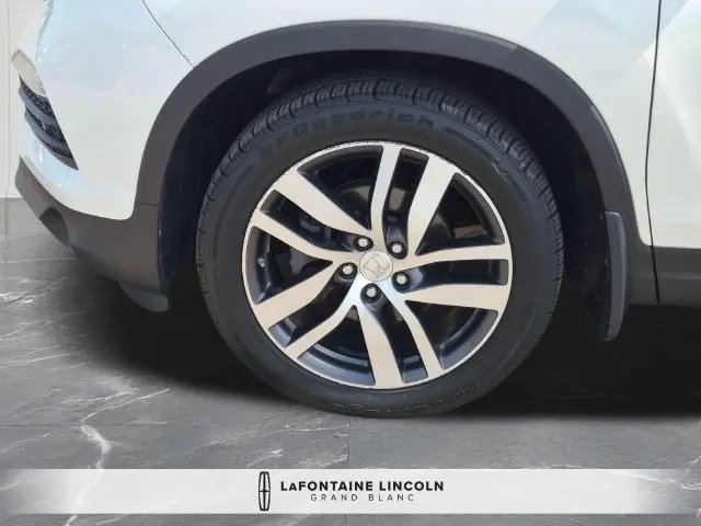 2016 Honda Pilot - $14,000