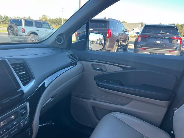 2017 Honda Pilot - $15,804