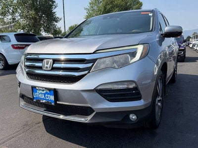 Photo of a 2018 Honda Pilot AWD Touring 4DR SUV for sale