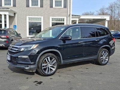 Photo of a 2018 Honda Pilot AWD Touring 4DR SUV for sale