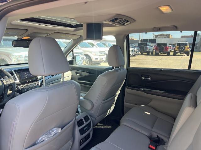 2016 Honda Pilot - $11,627