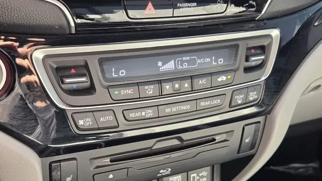 2022 Honda Pilot Touring