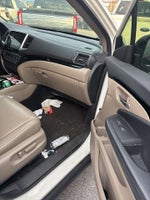 2017 Pilot Thumbnail 29