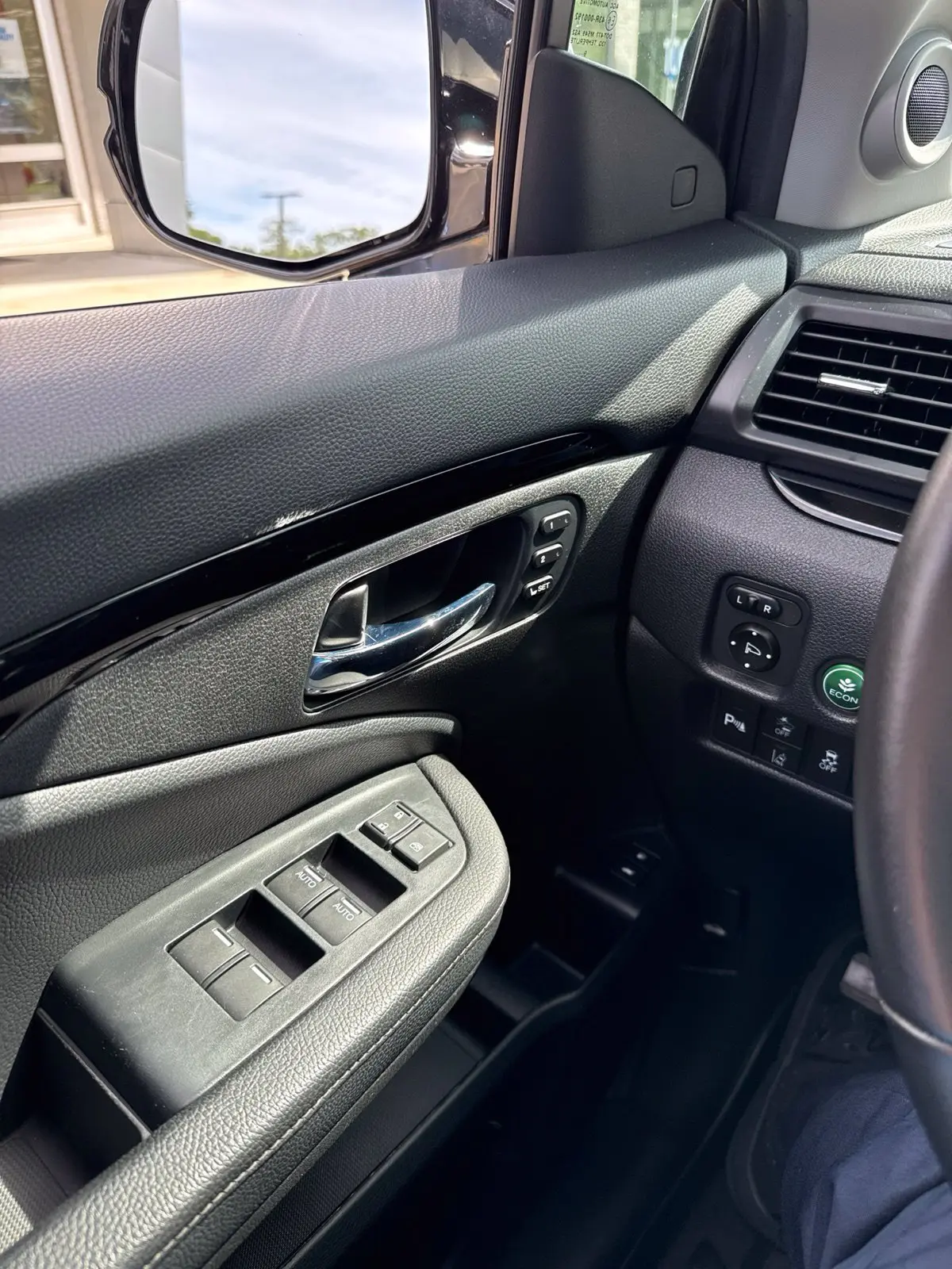 2020 Honda Pilot - $26,990