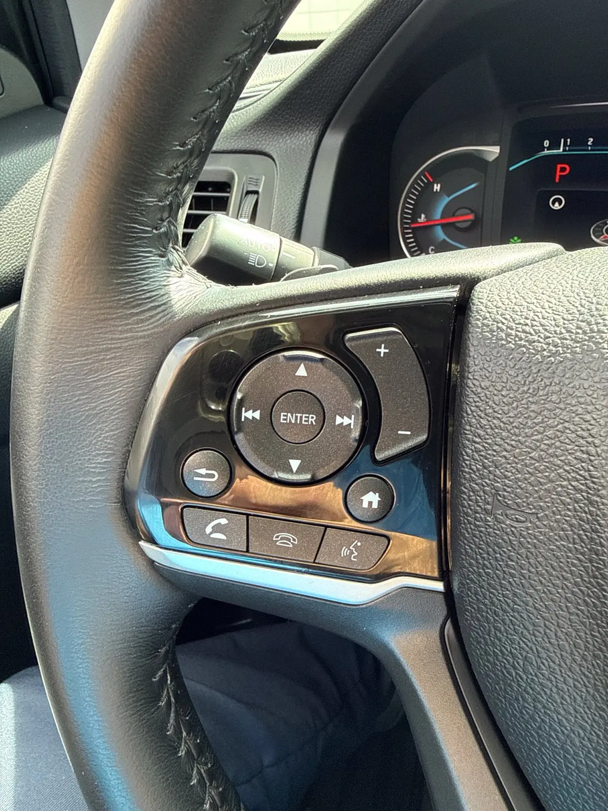 2020 Honda Pilot - $26,990