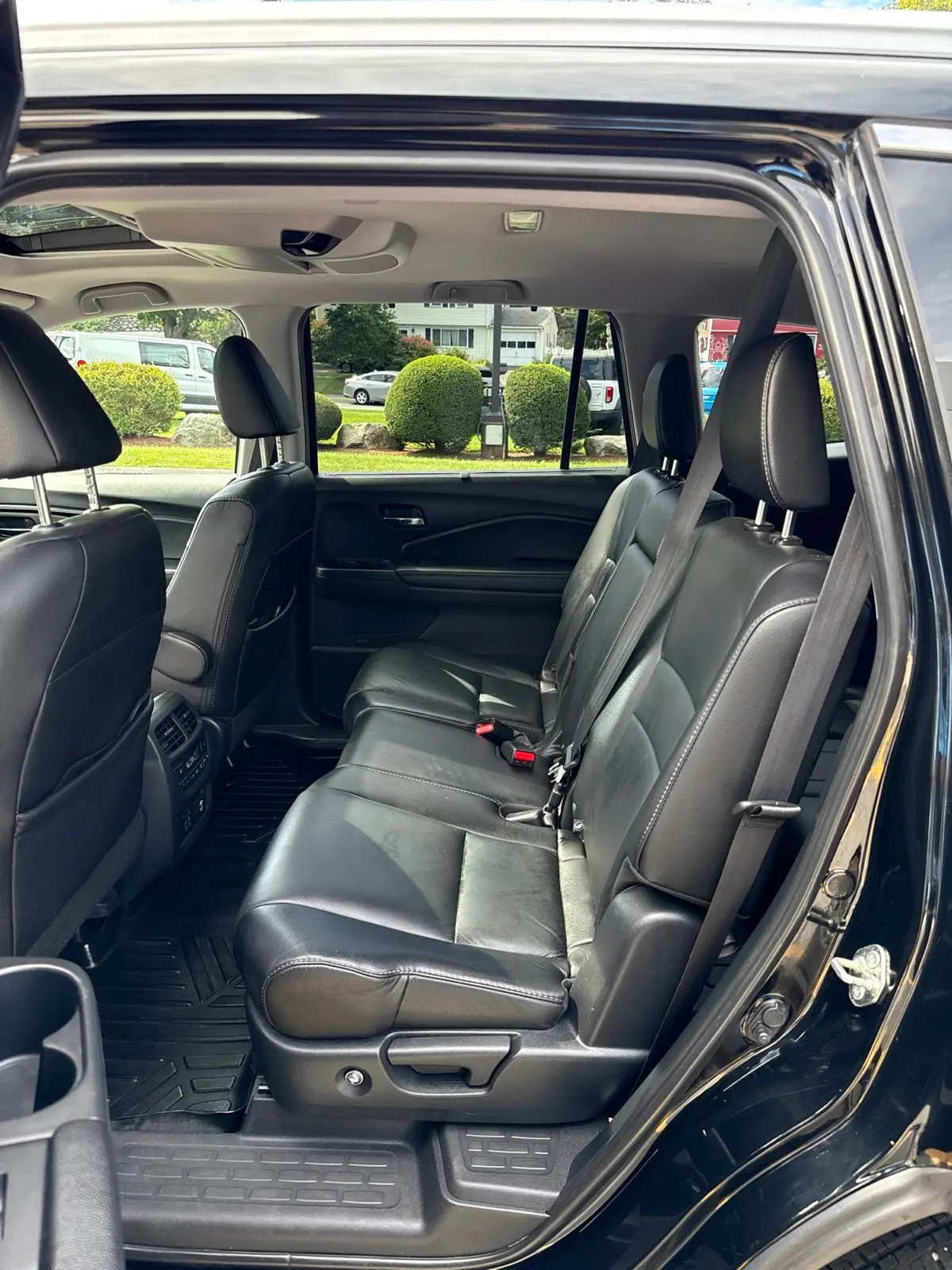 2020 Honda Pilot - $26,990