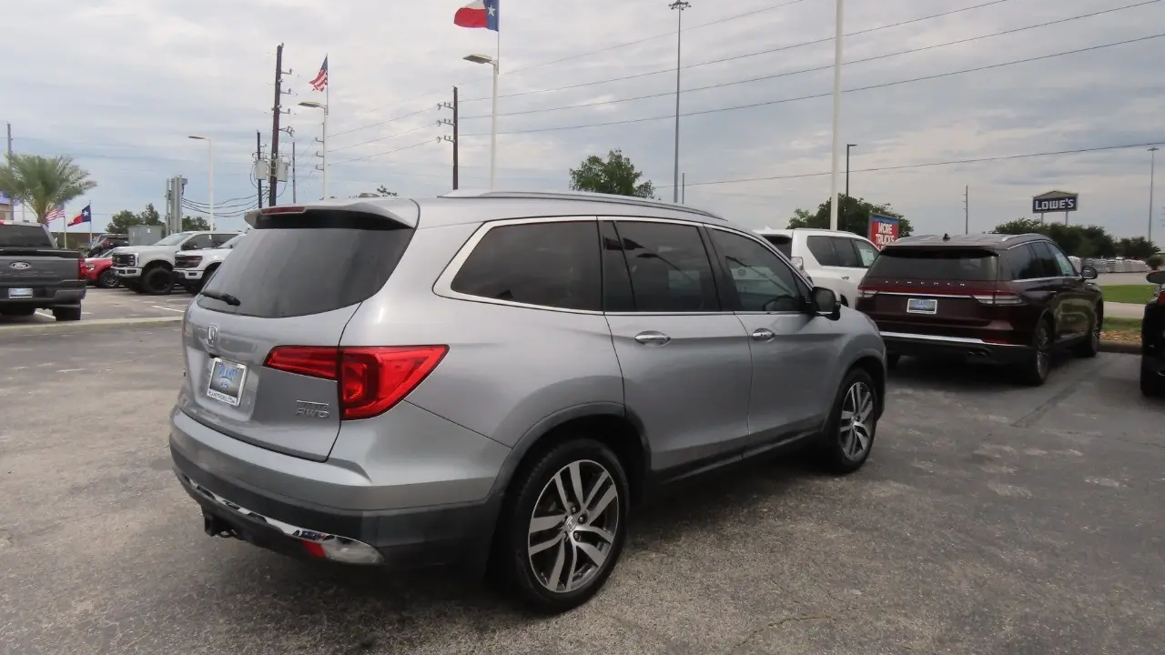 2017 Honda Pilot Touring