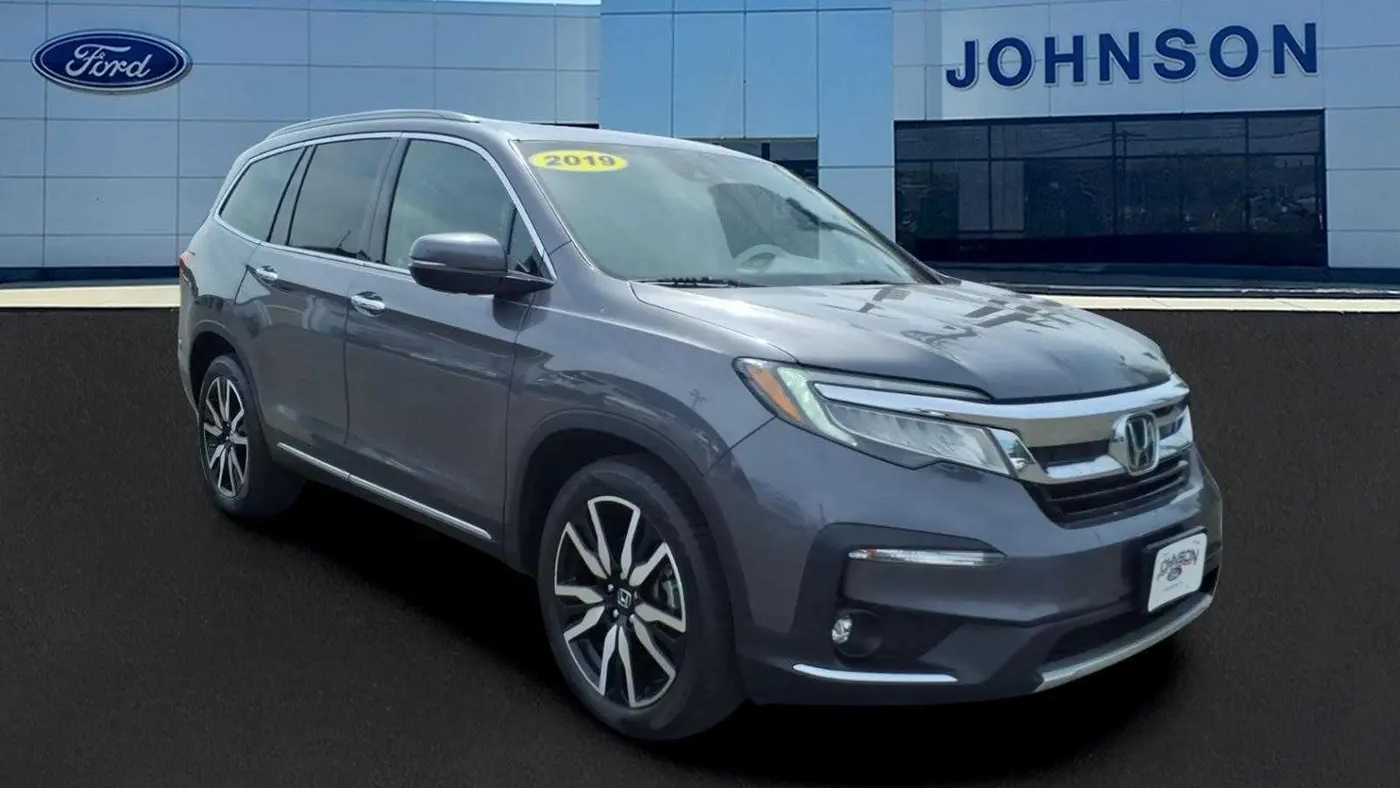 Preowned 2019 Honda Pilot Touring for Sale