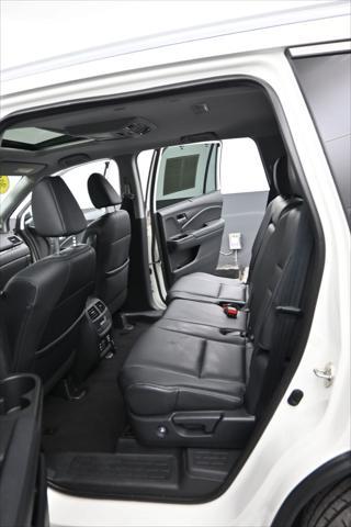 2017 Honda Pilot - $18,385