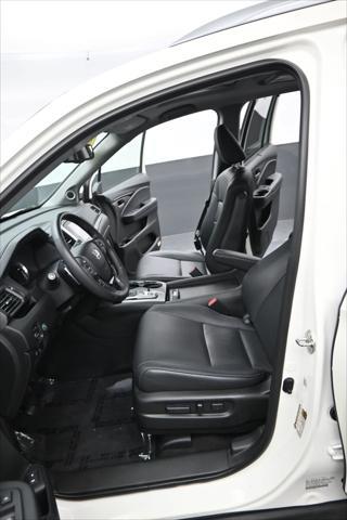 2017 Honda Pilot - $18,385