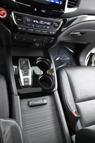 2017 Honda Pilot - $18,385