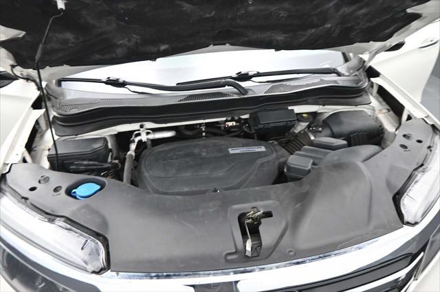 2017 Honda Pilot - $18,385
