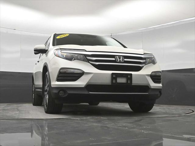2017 Honda Pilot - $18,385