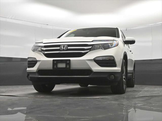 2017 Honda Pilot - $18,385